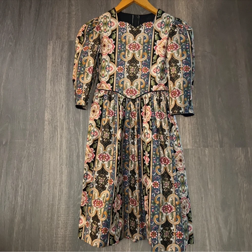Ruth of Carolina Girls Floral Dress Cotton Size 8 Made‎ USA
